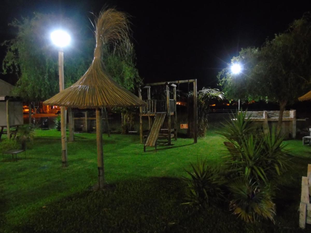 Aitue Bungalows Gualeguaychú Exterior foto