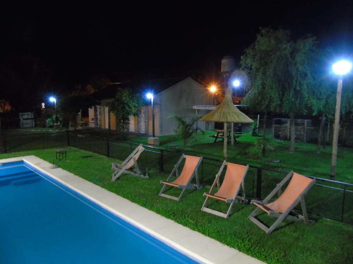 Aitue Bungalows Gualeguaychú Exterior foto